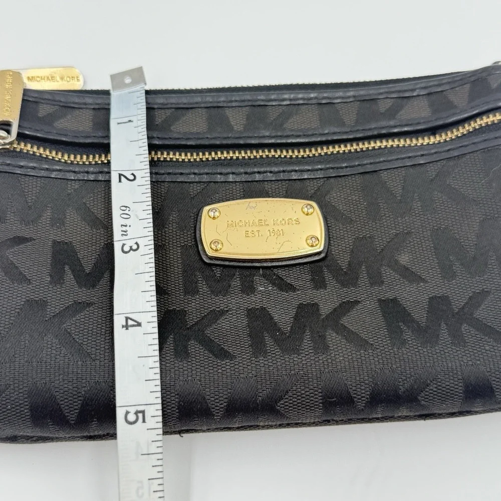 Michael Kors Jet Set Large Wristlet - Black Signature MK‎ Monogram Jacquard